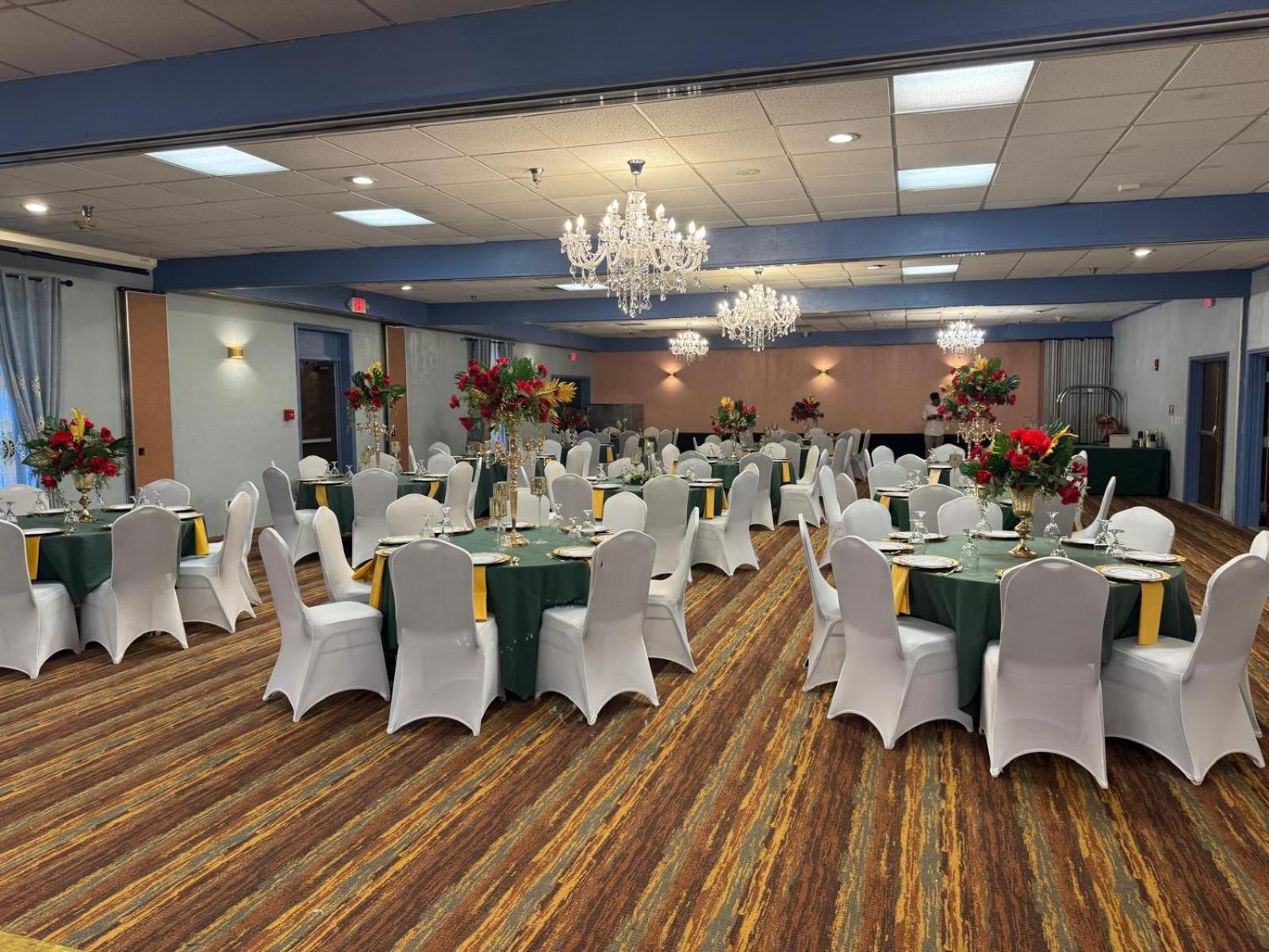Albany Airport Inn Exterior photo